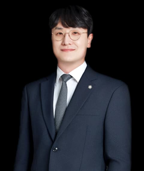 강남공중밀집장소추행변호사 undefined