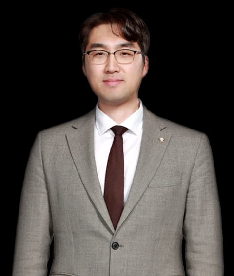 강남약정금변호사 undefined